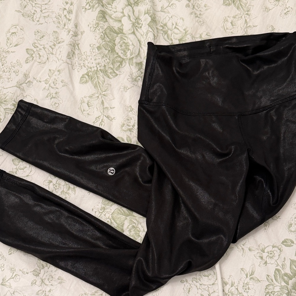 Lululemon Shiny Leggings